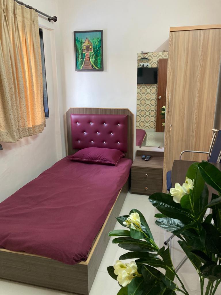 Old Age Home Andheri Mumbai