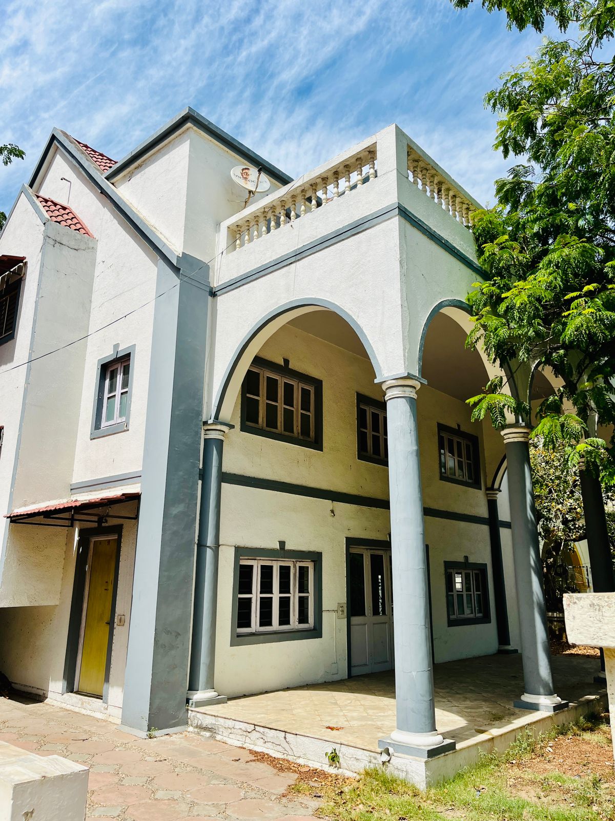 Old Age Home ahmedabad